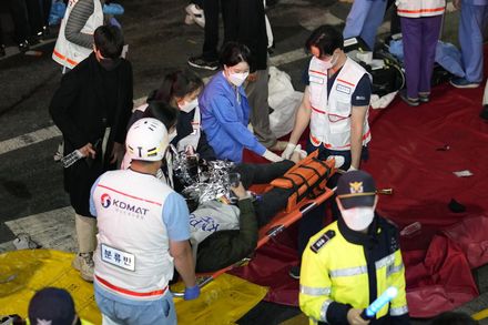 只想再「多救一人」！ 梨泰院小店員勇扛50具屍體、為傷者進行CPR