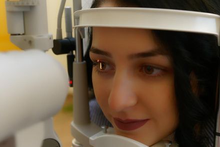 白內障手術後乾眼症會加劇嗎？醫師揭「8關鍵」換人工水晶體前必須了解