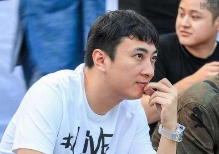 身家268億富少王思聰遭爆在上海打人　被警方拘留7天暫緩執行