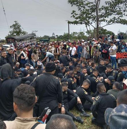 哥倫比亞示威變調　88名員警及平民被扣押當人質、2人已遭殺害