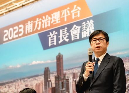 高雄台南市長民調出爐！陳其邁、黃偉哲出現「超驚人變化」