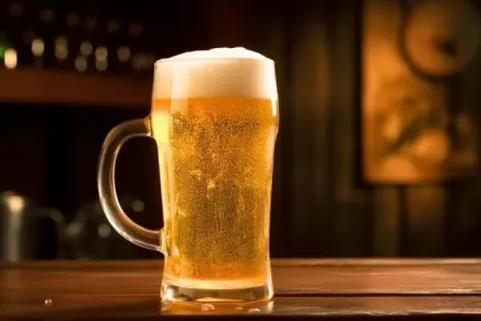 56歲男日飲超過10罐啤酒　診斷罹「啤酒性低血鈉症」險送命