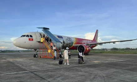 影/越捷航空飛一半遇「技術性問題」轉降菲律賓　214名乘客受影響