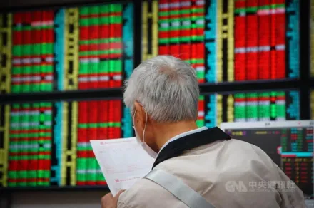 郭台銘喊「沒收」嚇壞投資人　鴻海股價早盤下跌2.7%