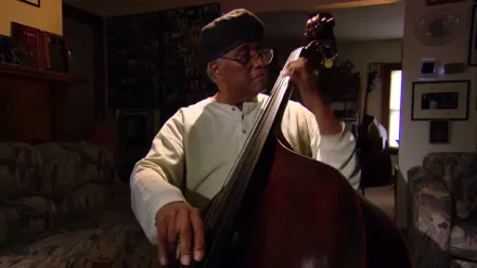 傳奇爵士樂貝斯手理查大衛斯高齡過世　享耆壽93歲