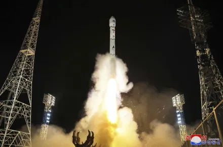 技術支援？北韓成功發射衛星隔天俄國軍機抵平壤　引發外界聯想