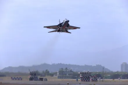 勇鷹高教機將接棒F-5E/F　台東志航基地展示訓練成果