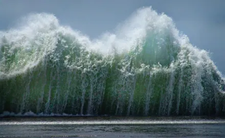 海嘯是厚實的水牆！「1公尺海嘯直接沖身上」：致死率幾乎100%