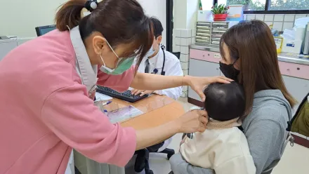 不同病毒輪番上陣！4歲男童咳嗽一個月　竟是併發肺炎和急性鼻竇炎