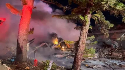 快訊/影/大火狂燒！美國佛州小飛機墜毀住宅區　「多屋起火」傷亡不明