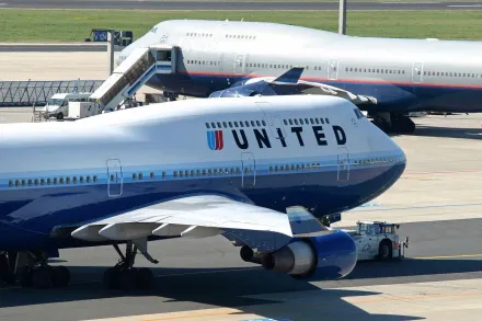 美聯航波音787紐澤西遇強勁亂流　機身劇烈顛簸7人落地後送醫