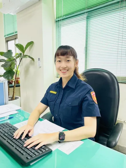 50年來首位！27歲靚女任臺中港警總隊中隊長　來頭可真不小