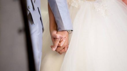 24歲男「房租水電靠爸媽」徵結婚對象「月給1萬」　網譏：哪來的自信