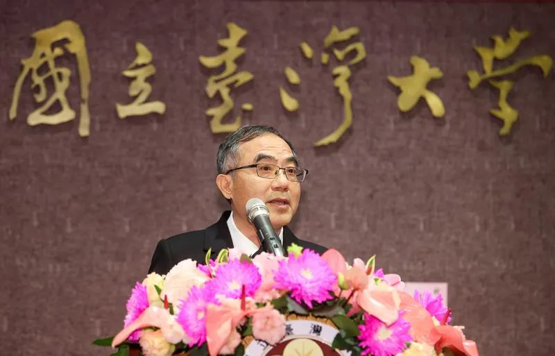 影/陳明通「剉咧等」？台大新校長陳文章上任　首度講到怎處理他