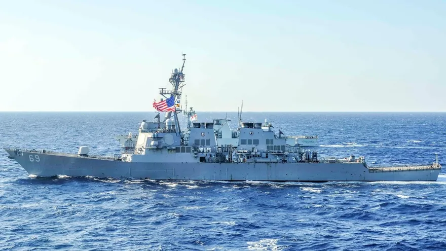 美軍導彈驅逐艦米利厄斯號穿越台灣海峽　東部戰區：全程跟監警戒