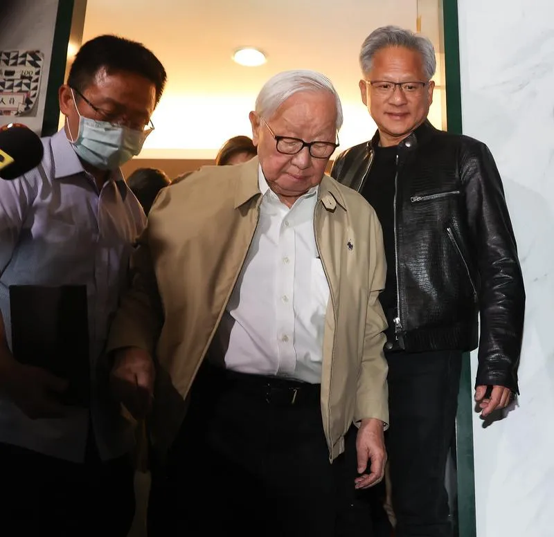 張淑芬：張忠謀腳好多了　黃仁勳曾一天來回台美探視