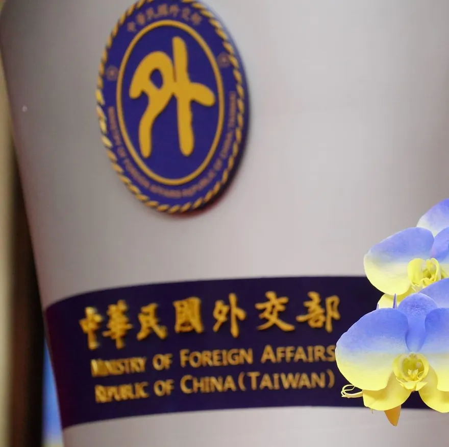 邊境開放 外交部：10/13起全面恢復簽證便捷措施