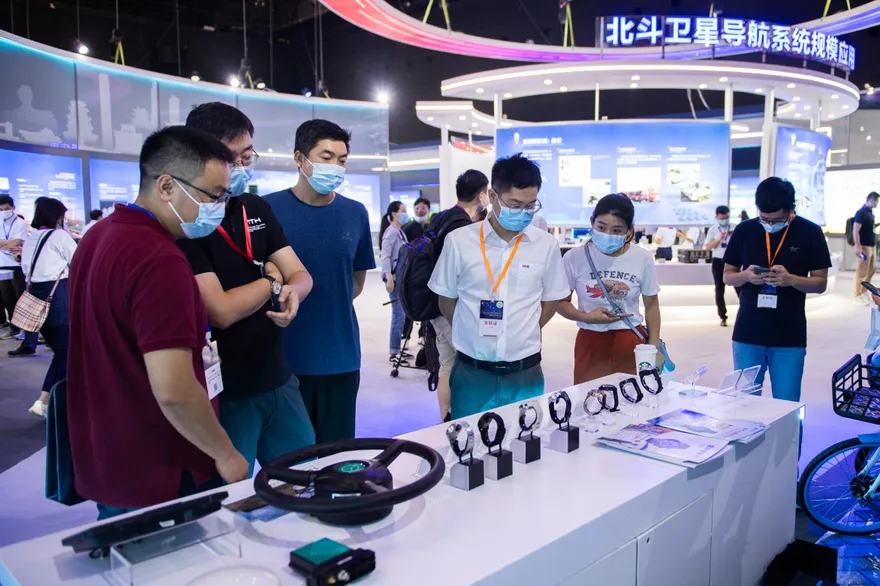 中美戰火燒進導航系統！百度地圖棄GPS改用北斗　日定位量首破千億