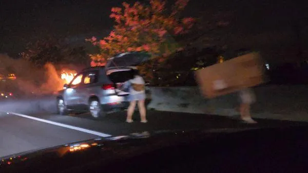 快訊/國1南下豐原路段夜間火燒車　造成車流大回堵