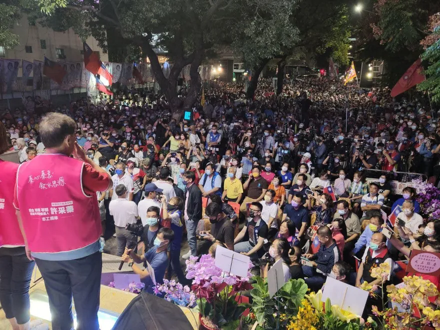 辣個男人果然威！韓國瑜首場公開助選　部屬警力曝光
