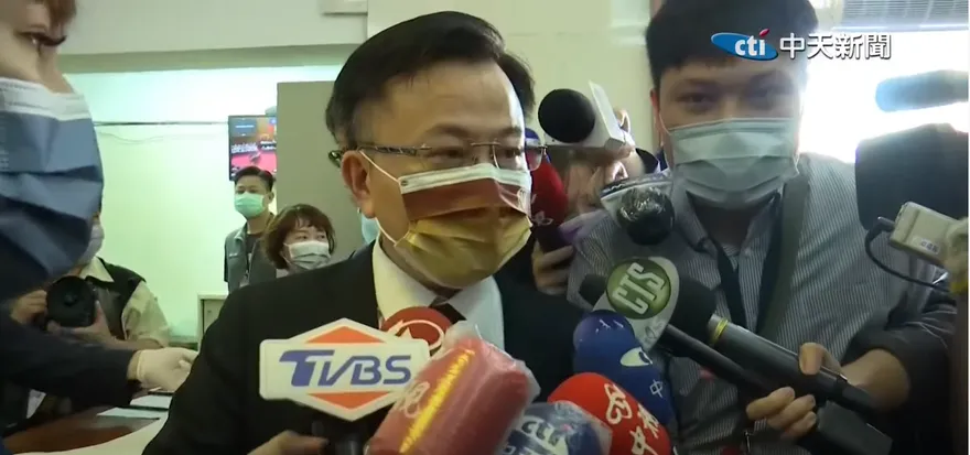 鏡電視3董1監請辭留爛攤！NCC主委竟稱沒收到資料　被問「裝睡」還動怒