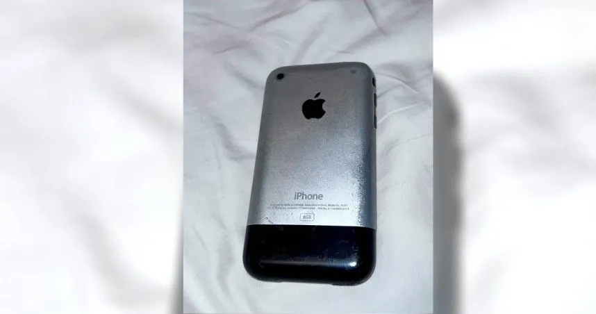 iPhone14並非最貴！全新「一代機」125萬成交　價格飆漲66倍