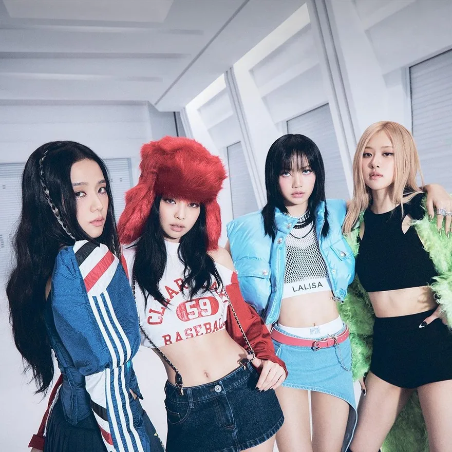 BLACKPINK出發來台！4成員包緊緊現身機場　大方給韓媒捕捉「直播」