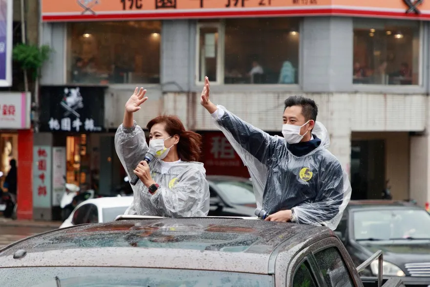 林智堅稱「疼惜他就投沈慧虹」網炸鍋！藍大咖爆氣怒轟：民進黨就是沒認錯