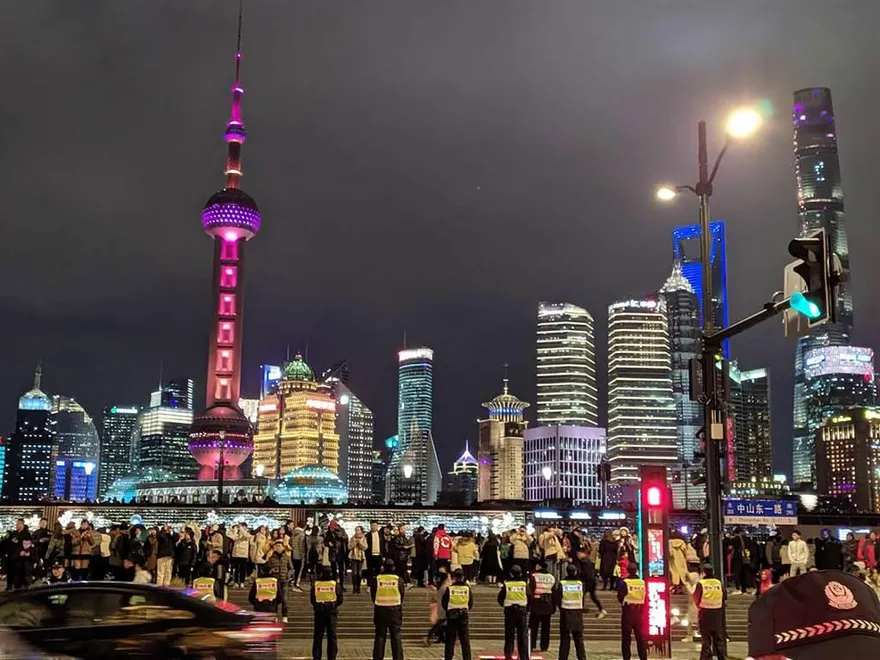 梨泰院10萬人踩踏/爆上百人傷亡…8年前上海跨年夜才發生過慘案