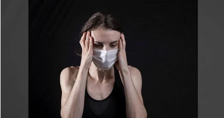 年輕女生出去玩「下面」飄異味　被友問真心話超尷尬