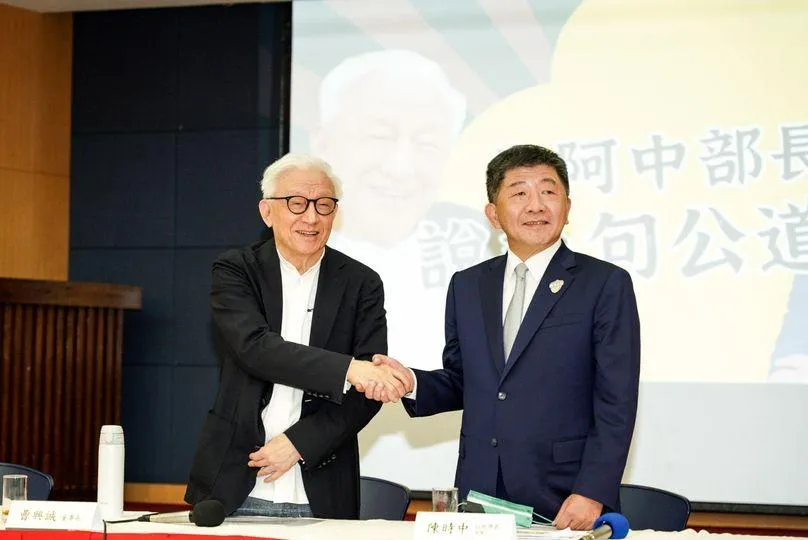 曹興誠秀放棄星國國籍證明書  前大使不忍了反問一句