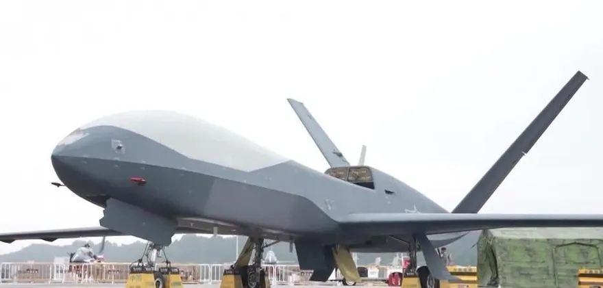 珠海航展/陸無人電偵機「無偵-10」首亮相　可對敵方雷達信號偵蒐定位