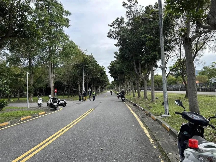 抓交替？東華大學男大生校園騎車自摔亡　「去年今日」也有女大生同原因殞命