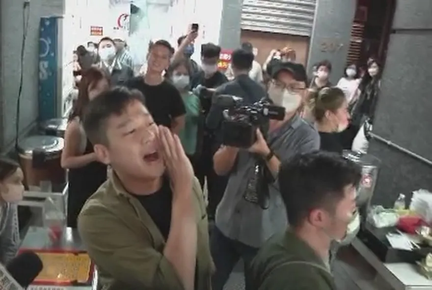 快訊/陳時中掃街又被年輕人嗆！「這7字」不絕於耳　60秒影片曝光