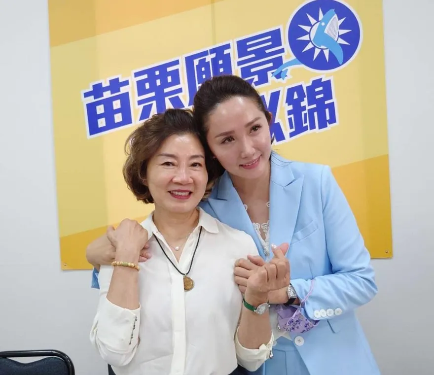 被嗆「你這個騷貨」鍾東錦美女發言人提告了！徐定楨：莫名其妙