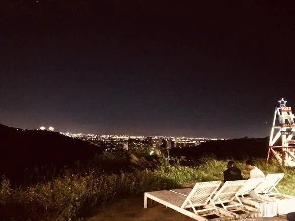 尪揪深山看夜景！妻疑惑「難道想壞壞」返家呼呼大睡　隔天驚覺被陰了