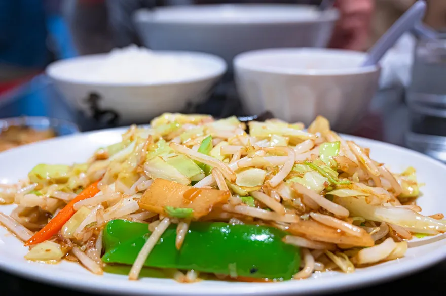 狂！凍漲20年　 熱炒店為何還能一盤99元　 網揭內幕