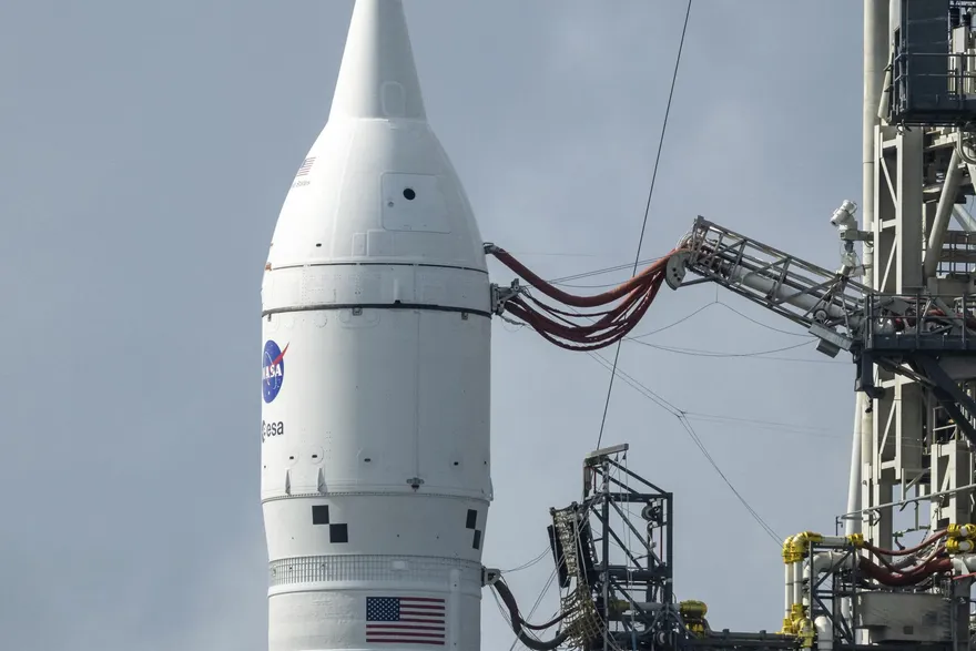 【影】NASA重返月球新計劃　阿提米絲太空船順利升空