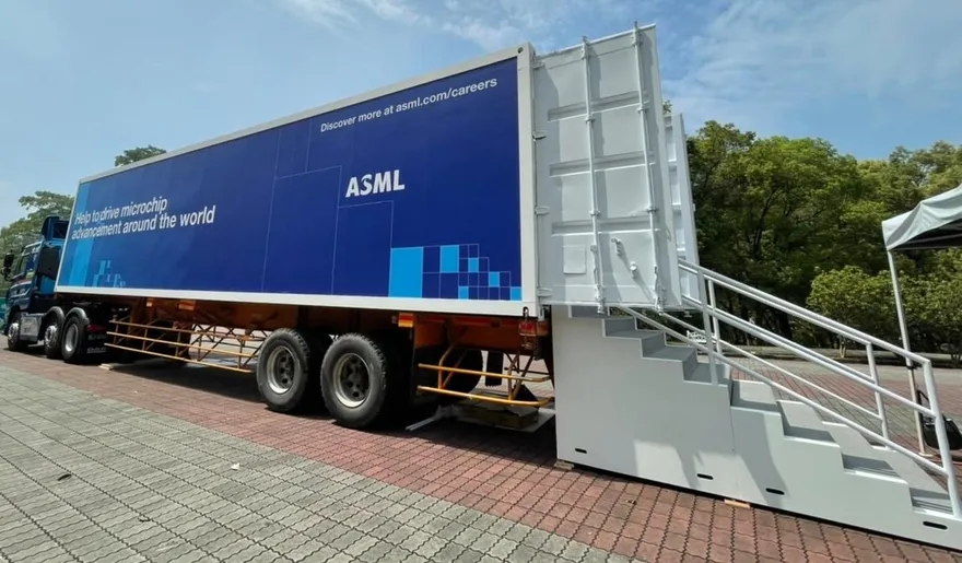 ASML啟動徵才計畫 　員工去年平均領6個月績效獎金