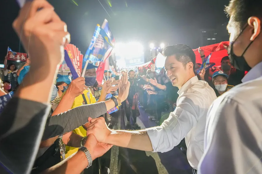 台北將變天？他大造勢「俯拍圖」首曝光　網震驚吐5字