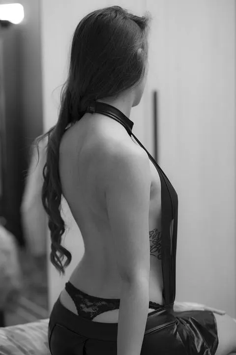 「相信你」以後遭噴迷魂煙？酒店妹秒昏醒來驚覺小丁丁移位　驗傷泣告沒品客