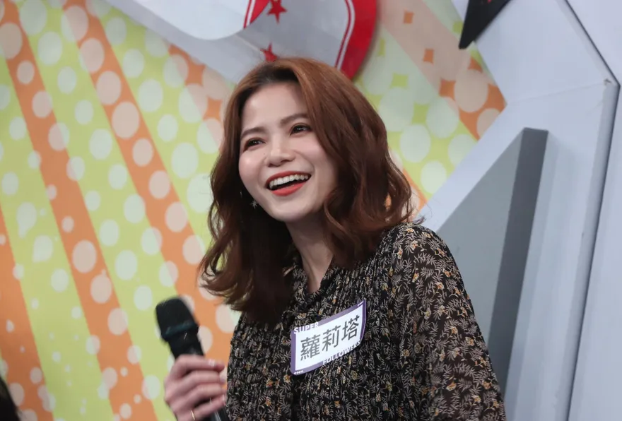 蘿莉塔自爆「婚前協議」喬不攏！與未婚夫尚未結婚登記…男方「殺價外遇賠償」引衝突