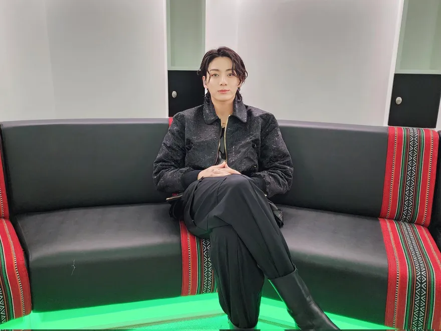 《D社》再出手爆料？陸網瘋傳柾國與Sana戀愛中…網列3疑點：太離譜