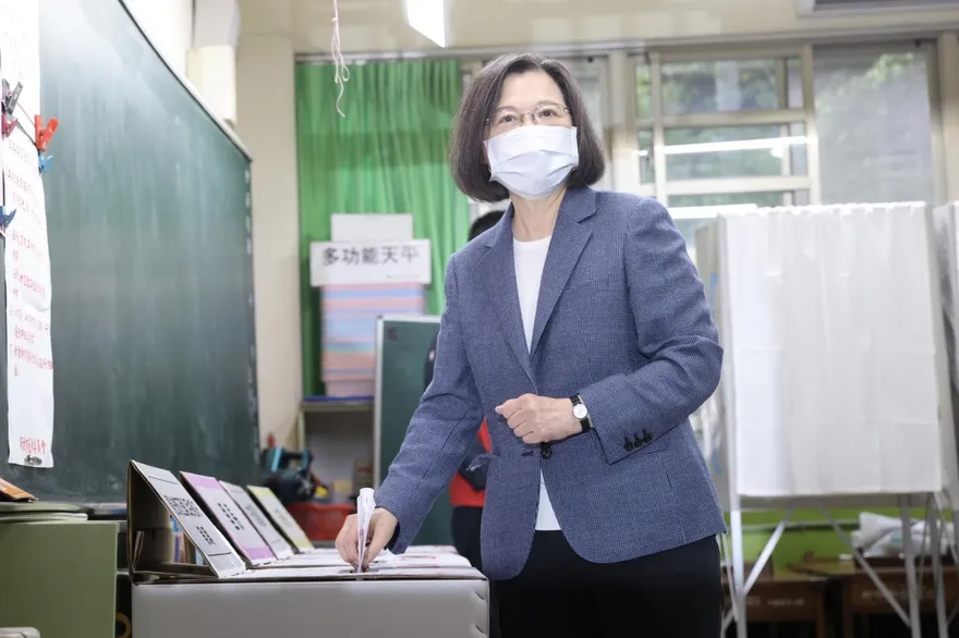 陸禁台灣水產品進口　5000網友灌爆蔡英文臉書：在那叫什麼