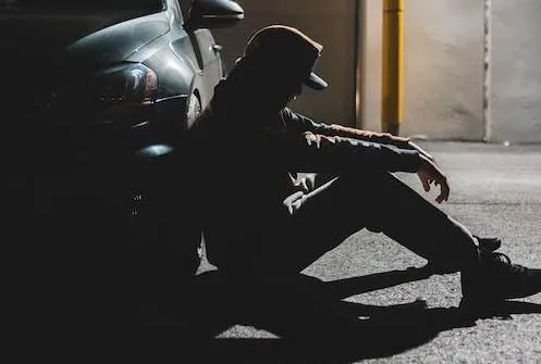 無照駕駛拒酒測！高雄男挨罰18萬死不繳　名下土地慘遭拍賣20萬抵債