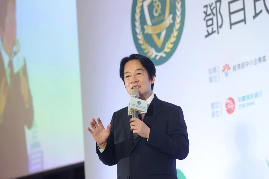 賴清德出關！明親自登記參選　發表重磅「政見談話」