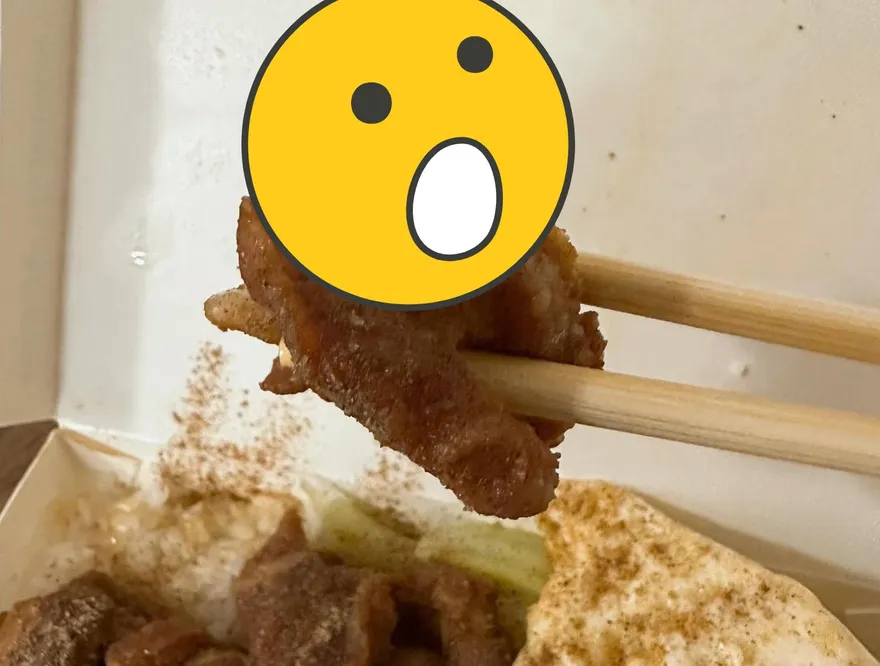 老闆你的毛真猖狂！她夾肉「險把炸毛豬吞下肚」…又長又粗超噁畫面曝