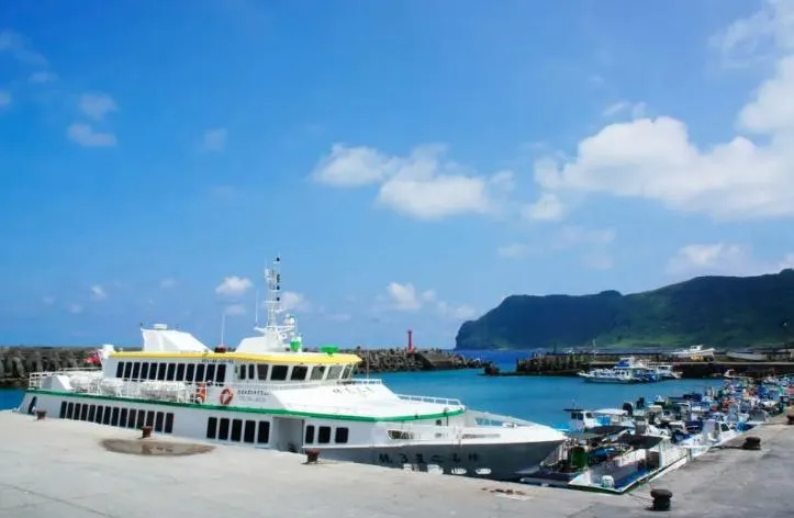 熱帶低壓外圍環流將侵台！綠島蘭嶼航線18日中午後停航