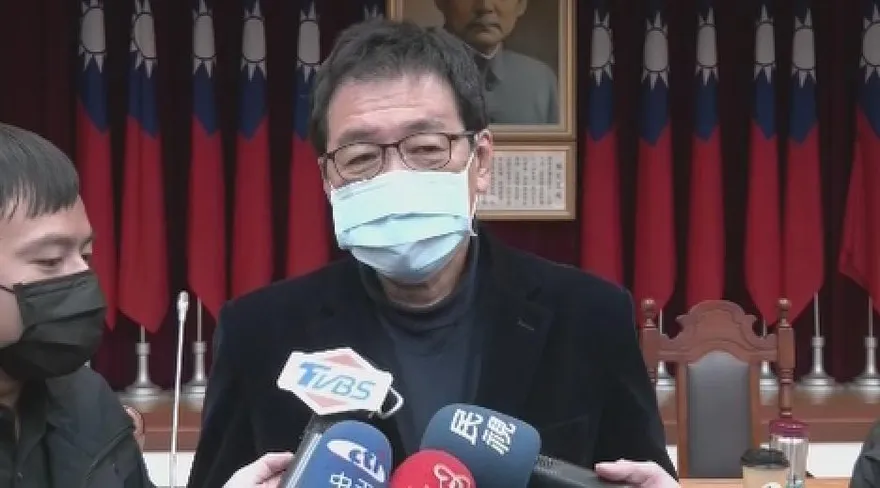 徐巧芯喊話「世代交替」！　費鴻泰表示尊重回這4個字