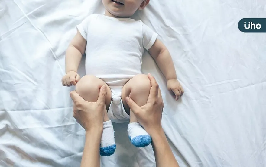 就怕小孩長短腳、動作遲緩！醫曝1招治髖關節不穩定：恐「4原因」造成